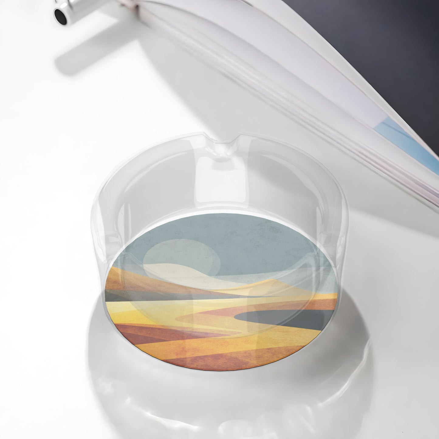 Minimalist Geometric Line Pattern Round Glass Ashtray - 8.5cm Diameter Modern Art - Inspired Decorative Ashtray